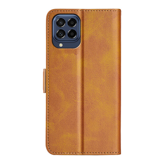 Samsung Galaxy M53 Hoesje - MobyDefend Luxe Wallet Book Case (Sluiting Zijkant) - Lichtbruin