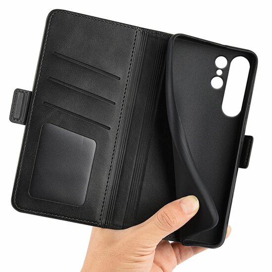 Samsung Galaxy S24 Ultra Hoesje - MobyDefend Luxe Wallet Book Case (Sluiting Zijkant) - Zwart