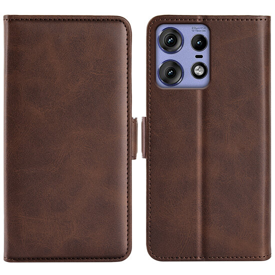 Motorola Edge 50 Pro Hoesje - MobyDefend Luxe Wallet Book Case (Sluiting Zijkant) - Bruin