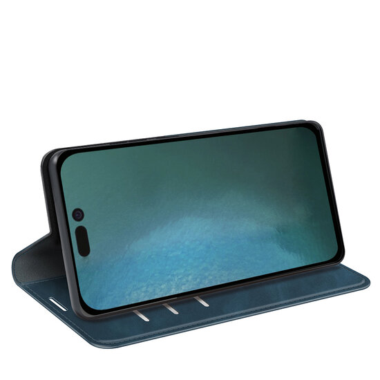 iPhone 14 Hoesje - Luxe Wallet Bookcase (Magnetische Sluiting) - Blauw