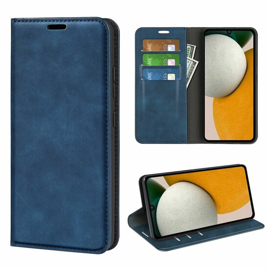 Samsung Galaxy A15 Hoesje - Luxe Wallet Bookcase (Magnetische Sluiting) - Blauw