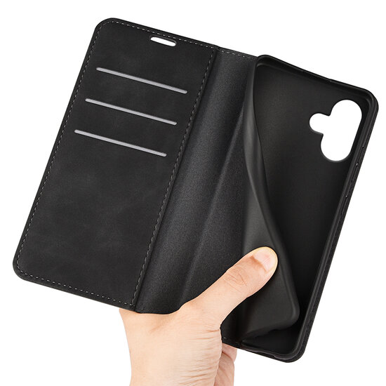 iPhone 16 Plus Hoesje - Luxe Wallet Bookcase (Magnetische Sluiting) - Zwart