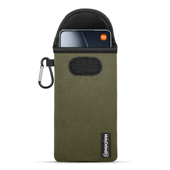 Hoesje voor Xiaomi 14T Pro - MobyDefend Neopreen Pouch Met Karabijnhaak - Insteekhoesje - Riemlus Hoesje - Groen