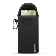 Hoesje voor Samsung Galaxy A12 / M12 - MobyDefend Neopreen Pouch Met Karabijnhaak - Insteekhoesje - Riemlus Hoesje - Zwart