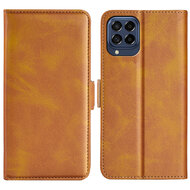 Samsung Galaxy M53 Hoesje - MobyDefend Luxe Wallet Book Case (Sluiting Zijkant) - Lichtbruin