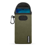 Hoesje voor Motorola Moto G42 - MobyDefend Neopreen Pouch Met Karabijnhaak - Insteekhoesje - Riemlus Hoesje - Groen