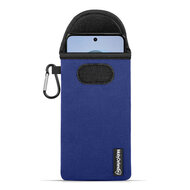 Hoesje voor Motorola Moto G34 - MobyDefend Neopreen Pouch Met Karabijnhaak - Insteekhoesje - Riemlus Hoesje - Blauw