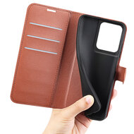 Motorola Edge 50 Pro Hoesje - MobyDefend Kunstleren Wallet Book Case (Sluiting Voorkant) - Bruin