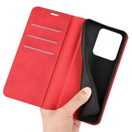 Xiaomi Redmi 13 4G Hoesje - Luxe Wallet Bookcase (Magnetische Sluiting) - Rood