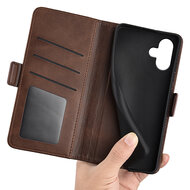 iPhone 16 Hoesje - MobyDefend Luxe Wallet Book Case (Sluiting Zijkant) - Bruin