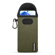 Hoesje voor Samsung Galaxy A55 - MobyDefend Neopreen Pouch Met Karabijnhaak - Insteekhoesje - Riemlus Hoesje - Groen