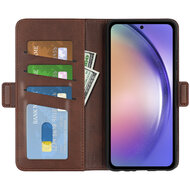 Samsung Galaxy A55 Hoesje - MobyDefend Luxe Wallet Book Case (Sluiting Zijkant) - Bruin